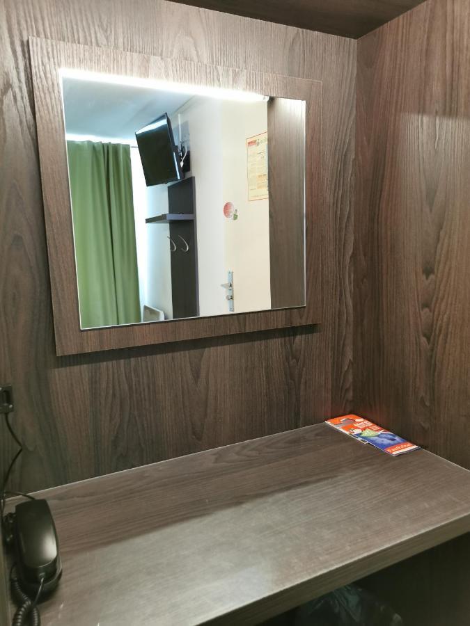 Fasthotel Paris Ouest Bouafle Eksteriør bilde