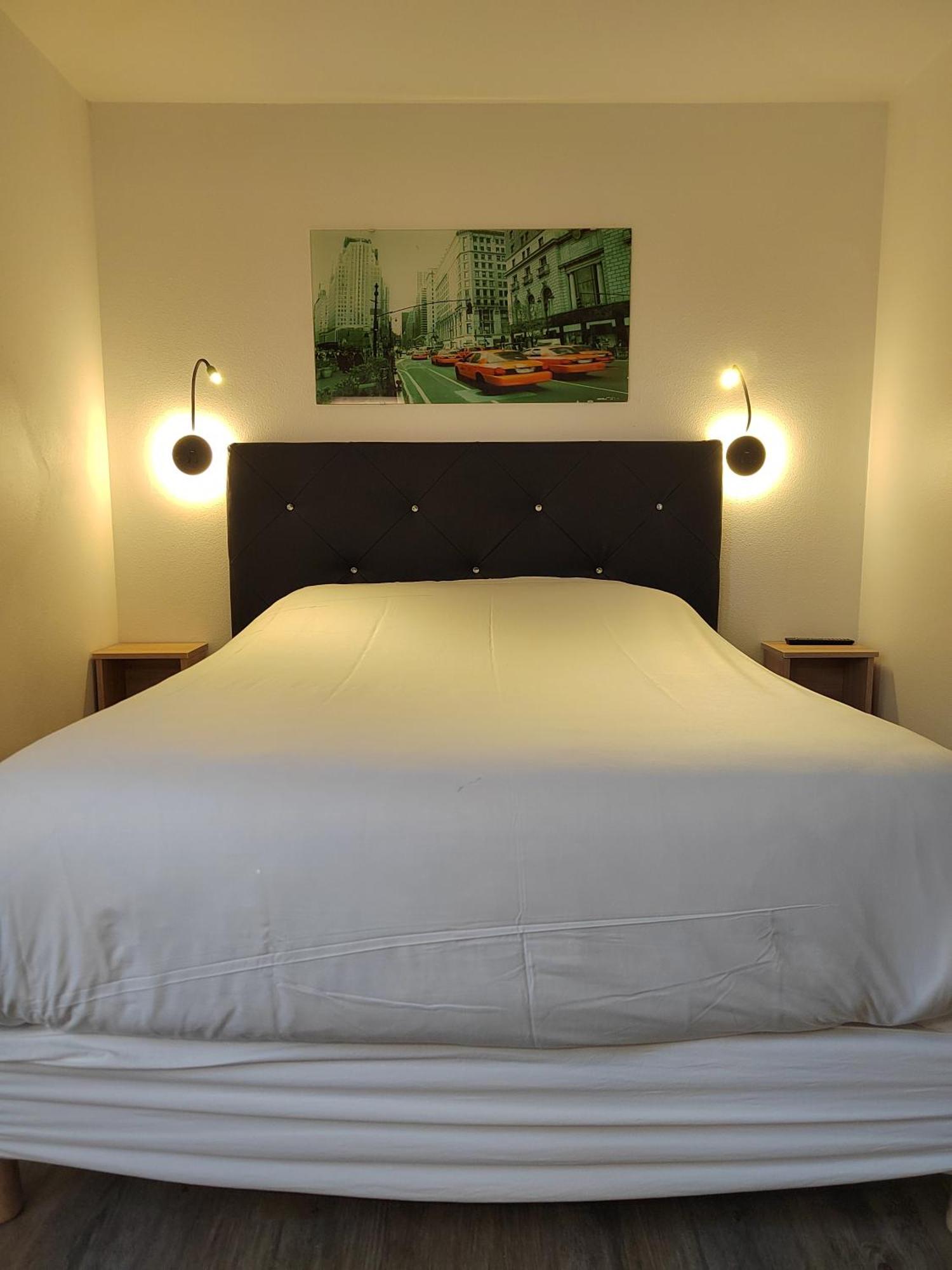 Fasthotel Paris Ouest Bouafle Eksteriør bilde