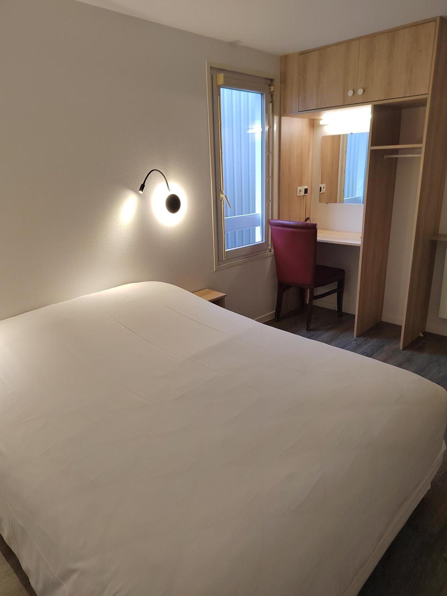 Fasthotel Paris Ouest Bouafle Eksteriør bilde